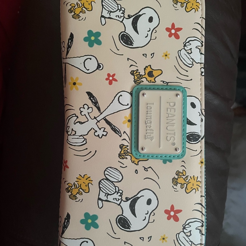 Loungefly Peanuts Cream Wallet with Colorful Accents